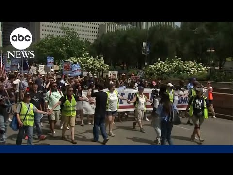 You are currently viewing Redistricting fight intensifies in Texas and California