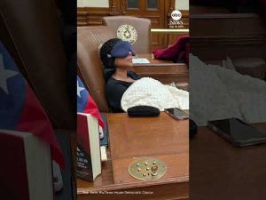 Read more about the article Texas Democrat says she’s locked in statehouse amid redistricting fight