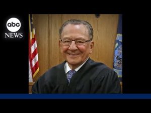 Read more about the article Judge Frank Caprio, known for his compassion and humility, dead at 88