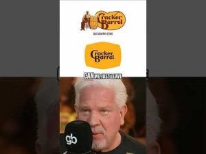 Read more about the article Why people HATE the new Cracker Barrel Logo