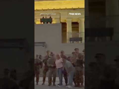 Read more about the article Tourists pose with National Guard troops in D.C. #shorts #foxnews #news #us