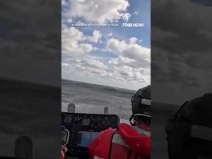 Read more about the article WATCH: Coast Guard fights massive waves after hurricane