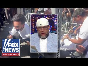 Read more about the article ‘Gutfeld!’ roasts Mamdani’s bench press ‘fail’ in NYC