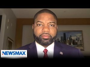 Read more about the article Keeping illegals out of big rigs is the right thing to do: Rep. Byron Donalds | Wake Up America