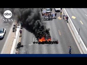 Read more about the article Massive protests across Israel mounted by hostages’ families