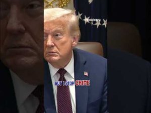 Read more about the article Trump: I’m not a dictator, I just know how to stop crime. #shorts #usa #us #trump