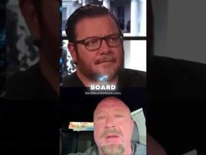 Read more about the article ALEX JONES Reveals Trump DECLARED WAR on The Federal Rothschild Reserve Banking Cartel