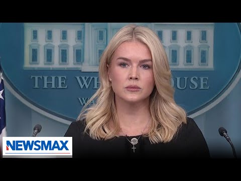 You are currently viewing ‘Utterly disrespectful’: Karoline Leavitt responds to Jen Psaki’s prayer comments