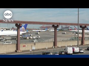 Read more about the article Newark Airport flights grounded briefly due to ATC issue on busy holiday travel day