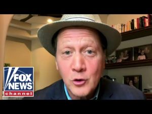 Read more about the article ‘OUTRAGEOUS’: Rob Schneider sticks up for free speech