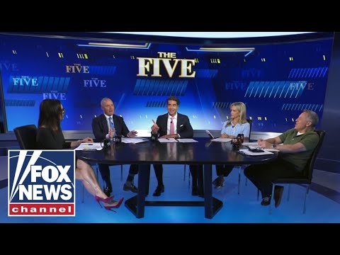You are currently viewing ‘The Five’ on SHOCKING Trump claim