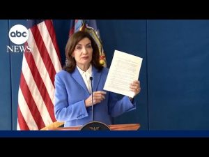 Read more about the article New York Gov. Hochul signs executive order allowing pharmacies to give COVID shots