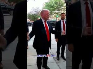 Read more about the article WATCH: Trump is out and heading to dinner in DC following crime crackdown  #shorts #trump #news #usa