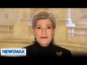 Read more about the article Charlie Kirk’s words will continue to inspire others: Sen. Joni Ernst | Wake Up America
