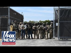 Read more about the article DHS unloads on Dems for disrupting ICE for ‘15 minutes of fame’