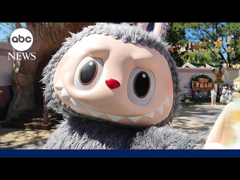 You are currently viewing Lifesize Labubus greet guests inside world’s first POP MART theme park