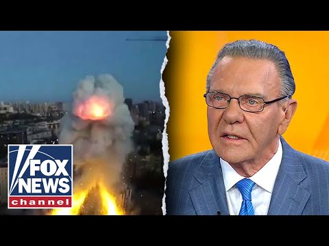 You are currently viewing NEW: Russia targets Ukraine with 600+ drones ahead of Trump-Zelenskyy meeting