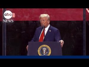 Read more about the article Trump speaks at Charlie Kirk memorial