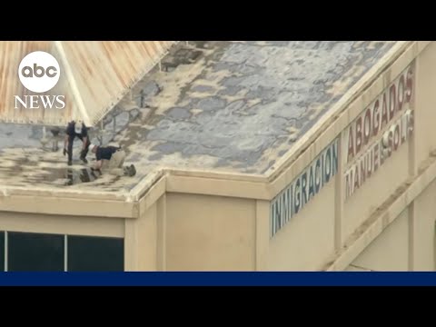 You are currently viewing Dallas sniper allegedly left note saying he wanted to bring ‘terror’ to ICE agents