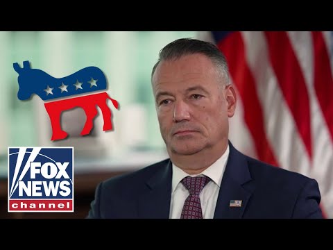 You are currently viewing ICE chief: Dems are putting criminals ahead of law enforcement