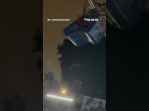 Read more about the article WATCH: Terrifying video shows a carnival ride in Los Angeles malfunction #shorts #losangeles #usa
