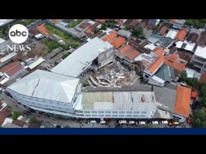 Read more about the article Dozens of students trapped after school collapses in Indonesia, officials say