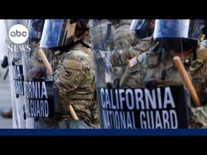Read more about the article Trump on sending National Guard to Chicago: “We’re going in”