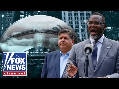 You are currently viewing CHI-TOWN HEAT: Trump puts US city on notice after deadly violence erupts over holiday weekend