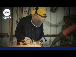 Read more about the article Blue collar worker shortage ‘a crisis’: Auto CEO