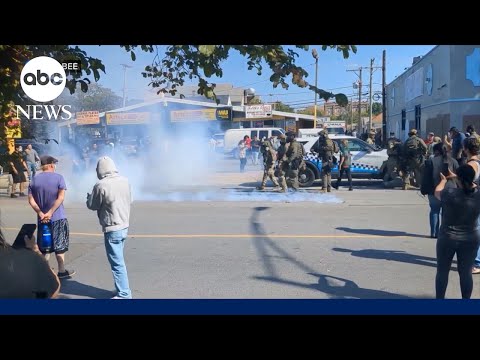 Read more about the article Tensions rise amid anti-ICE protests in Chicago