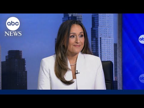 Read more about the article Former ICE prosecutor is now helping undocumented immigrants