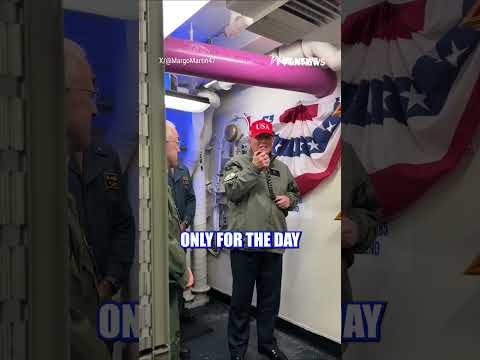 Read more about the article WATCH: Trump sends important message aboard ‘Navy One’ #shorts #foxnews #news #trump