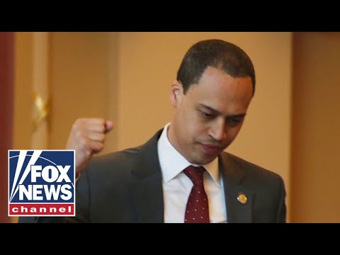 Read more about the article ‘ASHAMED’: Embattled Dem candidate apologizes after violent messages surface