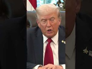 Read more about the article President Trump goes after leaders in Oregon and Illinois