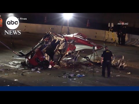 Read more about the article Medical helicopter crashes on California freeway