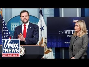 Read more about the article JD Vance briefs press on details of government shutdown
