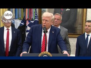Read more about the article Trump delivers remarks on phase 1 of Israel-Hamas ceasefire