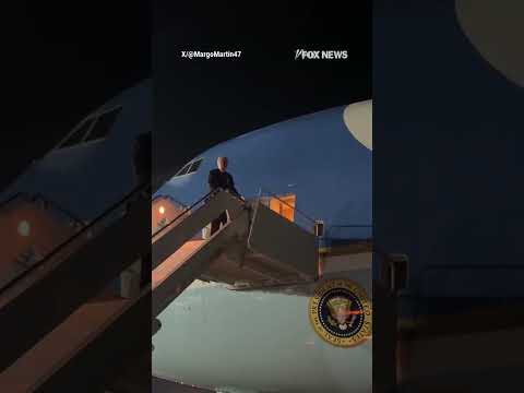 You are currently viewing HEADING HOME: Trump boards Air Force One to return to Washington, DC