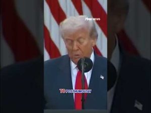 Read more about the article Trump: It’s my privilege to posthumously award Charles James Kirk #trump #shorts #charliekirk