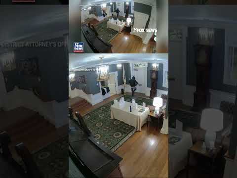 You are currently viewing WATCH: Arsonist sets fire to PA governor’s mansion #shorts #foxnews #news #us #crime