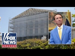 Read more about the article WATCH LIVE: Gov. Landry responds after SCOTUS ruling on Louisiana voting rights case
