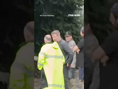 You are currently viewing SEE IT: Video captures aftermath of Alec Baldwin’s crash #shorts #usa #us #car #watch