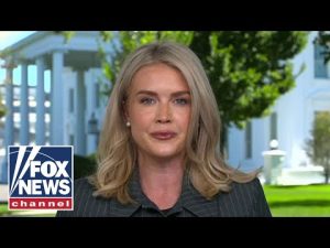 Read more about the article Leavitt FIRES BACK at Mamdani after Fox News interview