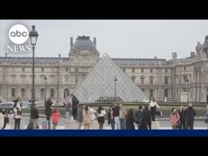 Read more about the article Louvre closed after jewel heist
