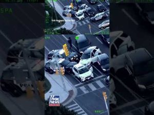 Read more about the article Cops thwart $100k mall heist, getaway escape #shorts #foxnews #us #crime #news