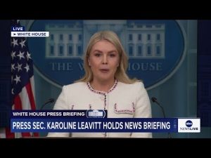 Read more about the article LIVE: White House press briefing