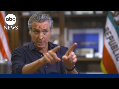 You are currently viewing Newsom ‘deeply concerned’ by Trump, Bannon hinting at third term