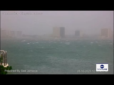 You are currently viewing LIVE VIEW: Kingston Harbour, Jamaica as Hurricane Melissa hits island