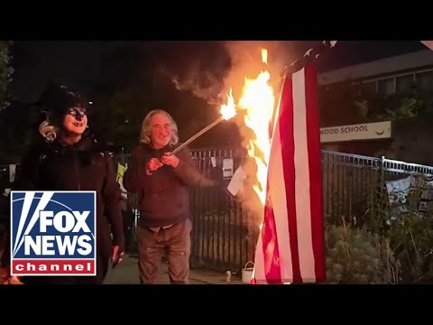 You are currently viewing Dems are denying what we’re all seeing here: Hugh Hewitt