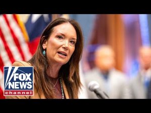 Read more about the article ‘RIGHT AT THE CLIFF’: Agriculture secretary issues DIRE shutdown alert